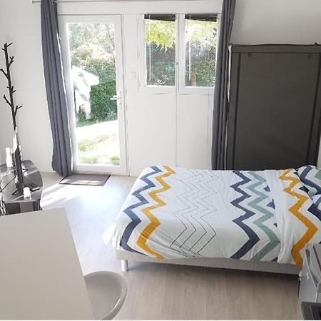 Studio Cozy Tout Confort Chez L'Habitant La Roche-sur-Yon Exterior foto