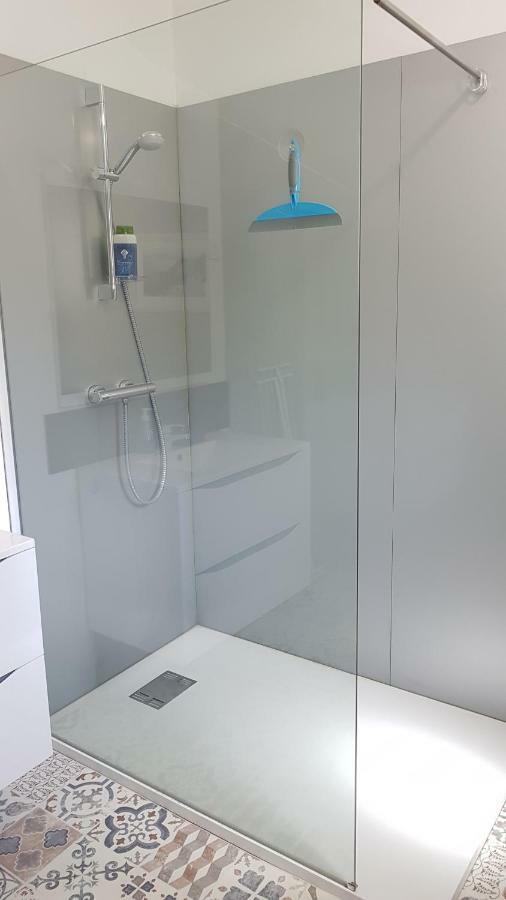 Studio Cozy Tout Confort Chez L'Habitant La Roche-sur-Yon Exterior foto